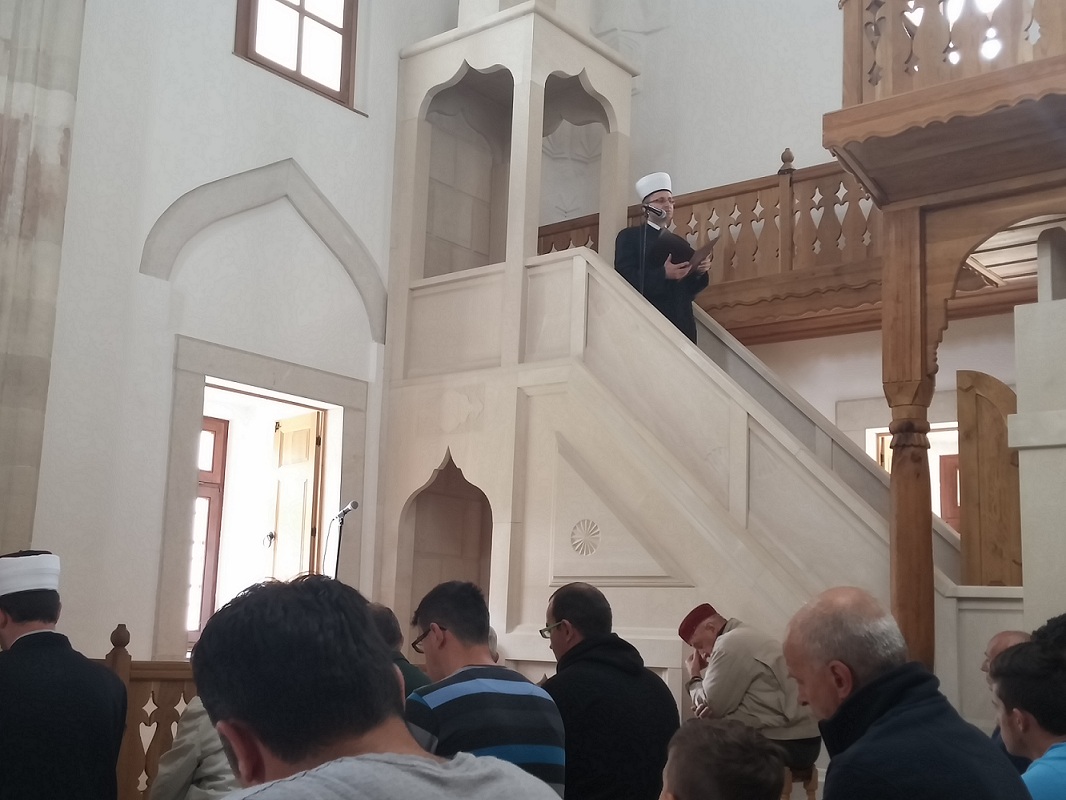 http://muftijstvo-mostarsko.ba/images/stories/duvno1.jpg