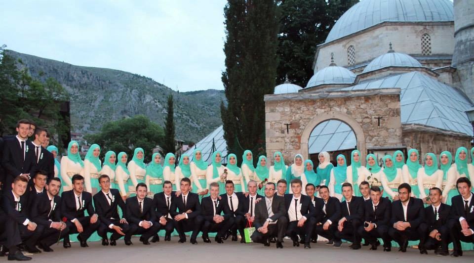 http://muftijstvo-mostarsko.ba/images/stories/medresa2.jpg