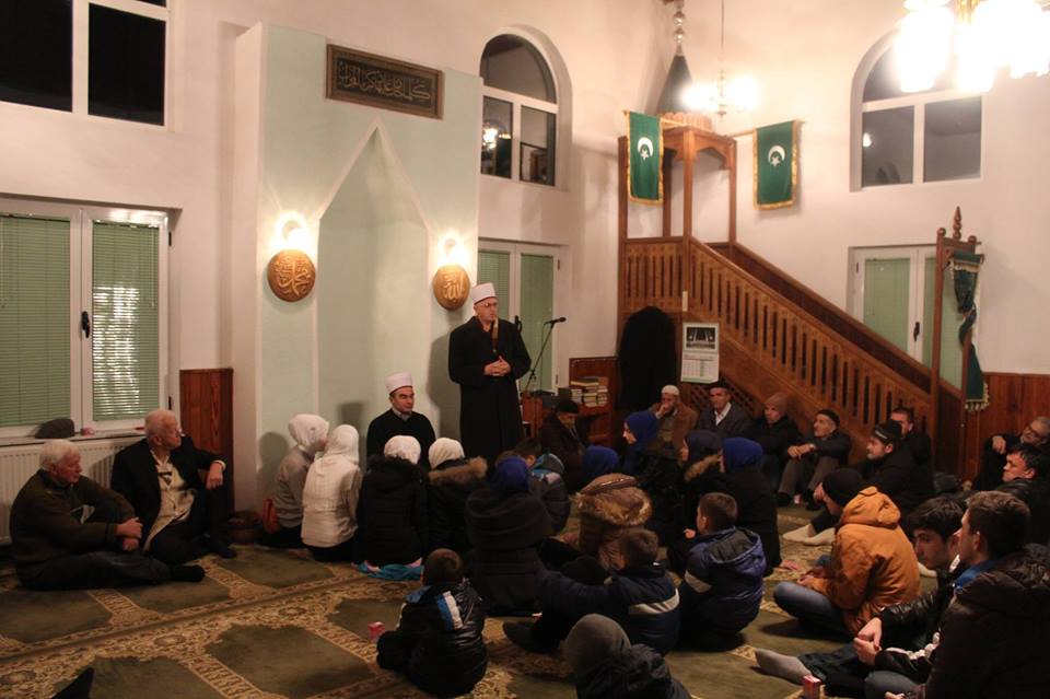 http://www.muftijstvo-mostarsko.ba/images/stories/mevlud_podorasac_2015_1.jpg