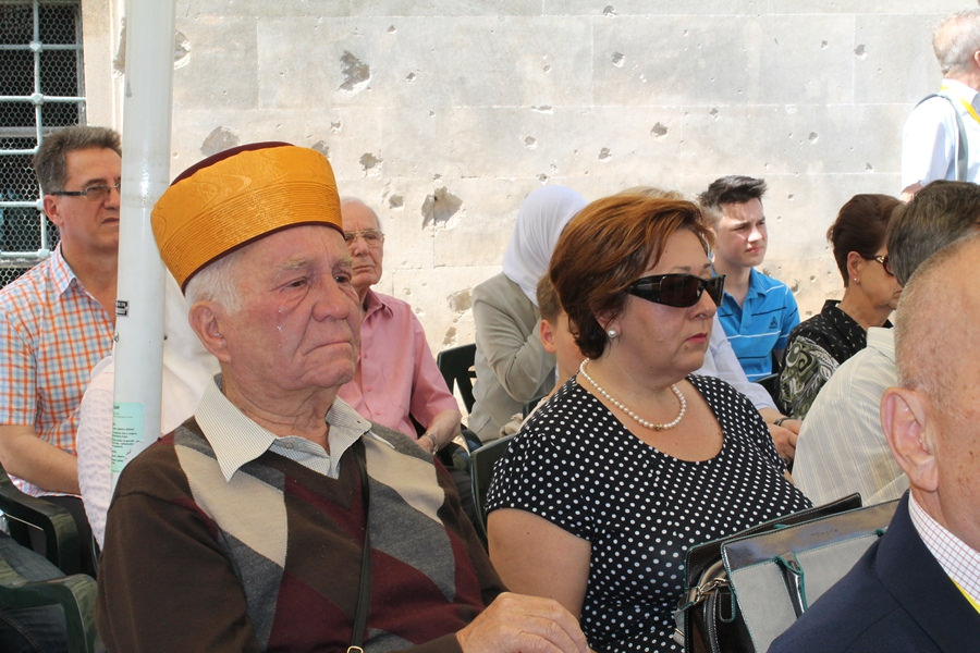 http://muftijstvo-mostarsko.ba/images/stories/saricadz4.jpg
