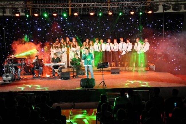 Na humanitarnom koncertu preko hiljadu građana Mostara.