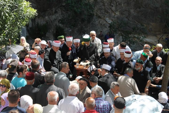 Na vrelu Bune proučeni tradicionalni mevlud i zikr
