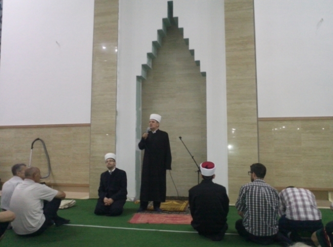 Muftija mostarski Salem ef. Dedović i profesori Karađozbegove medrese u posjeti Konjicu