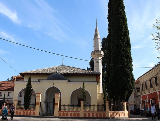 Centralna bajramska svečanost u džamiji Osman-pa&scaron;e Resulbegovića u Trebinju