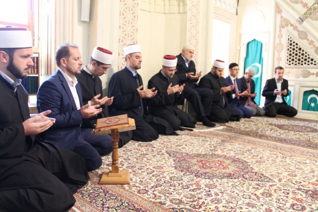 Hatma-dovom obilježena 14. godi&scaron;njica smrti Alije Izetbegovića i Hivzije Hasandedića