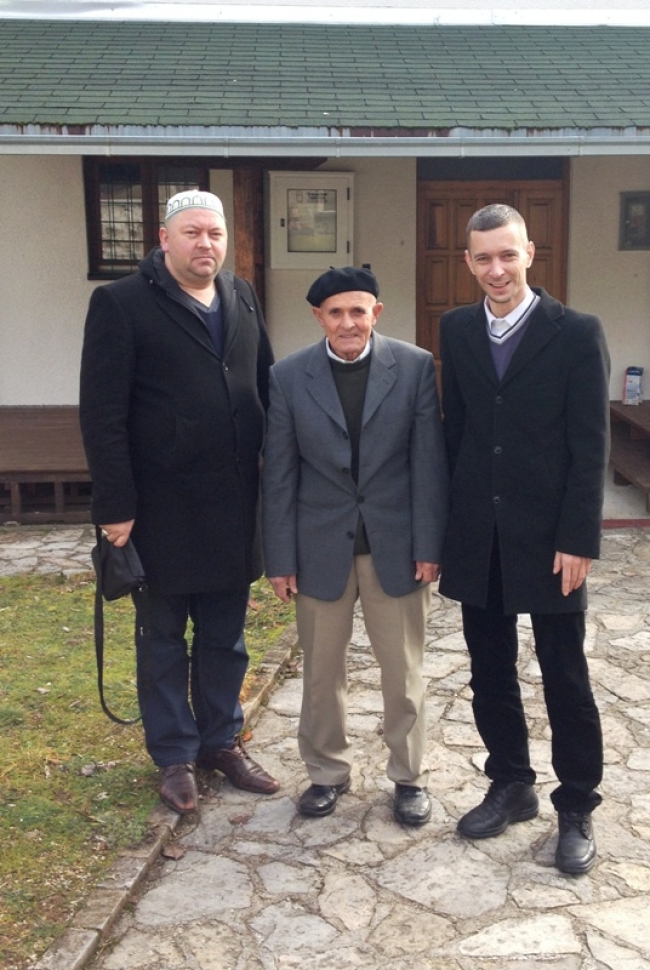 Vi&scaron;e od četiri decenije u službi džematu