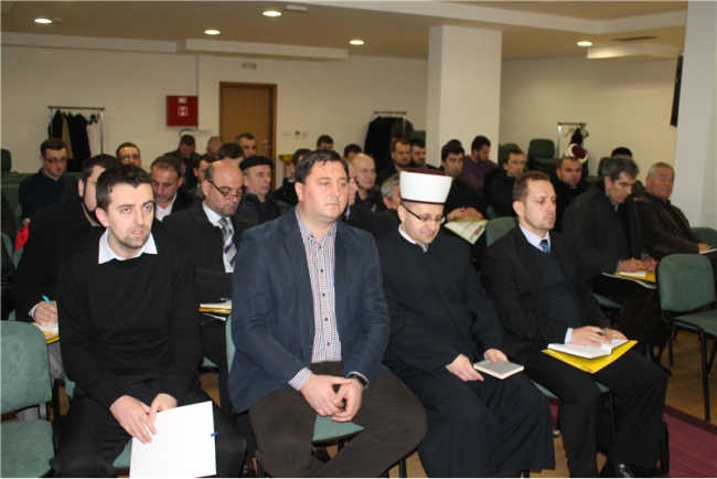 Imami s područja Mostarskog muftijstva na radionici o Kolegijalnom savjetovanju