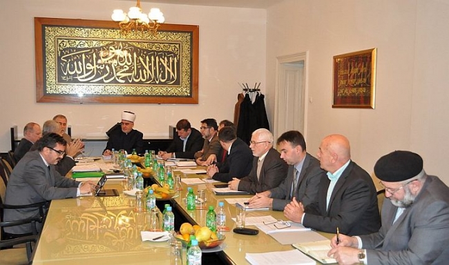 Saopćenje Rijaseta povodom diskriminacije muslimanki