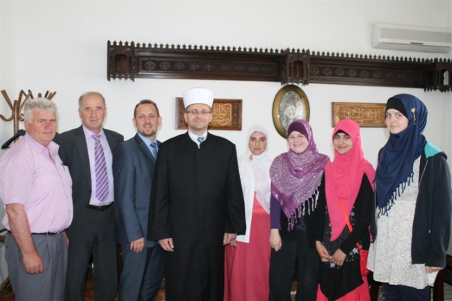 Muftija Dedović upriličio prijem za pobjedničku ekipu na nivou Rijaseta