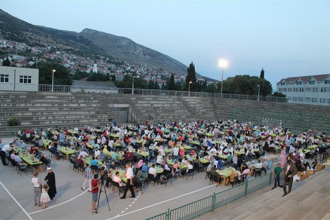 Medžlis Mostar po dvanaesti put zaredom organizirao iftar za sve građana Mostara