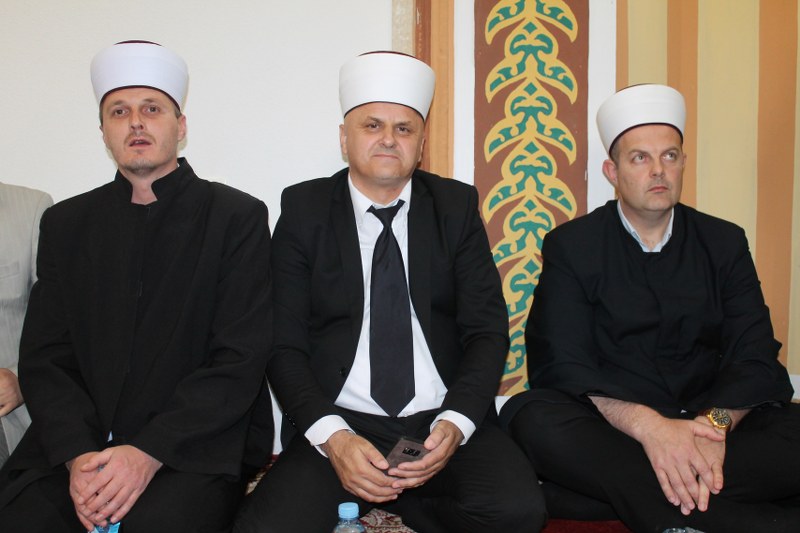 U Blagaju na večeri Kur'ana nagrađeni najbolji učenici mostarskih mekteba