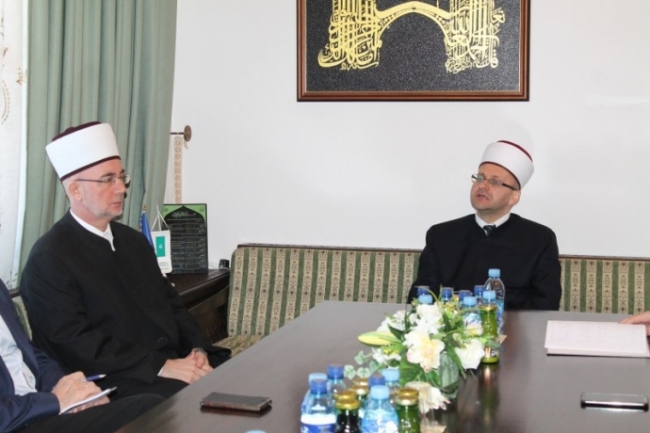 U dvodnevnoj posjeti Mostarskom muftijstvu boravio tuzlanski muftija Vahid ef. Fazlović sa saradnicima